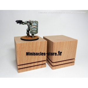 Socle cube hêtre rainuré - 60x60mm