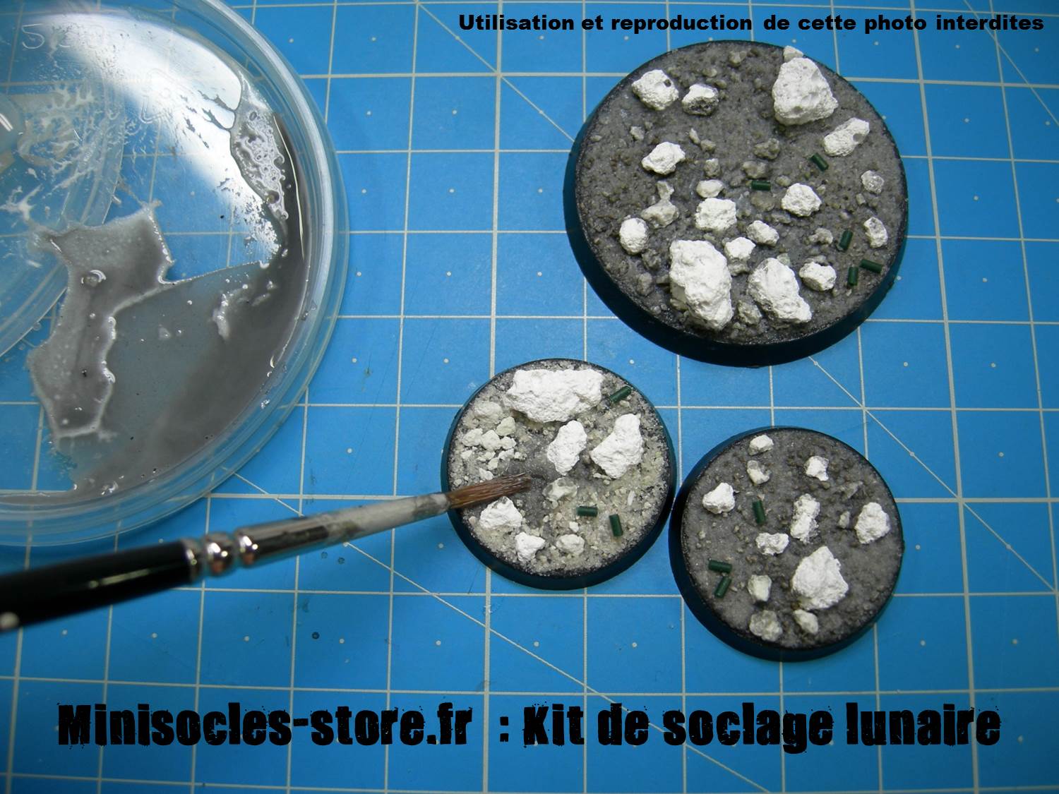 socle lunaire figurine MINISOCLES